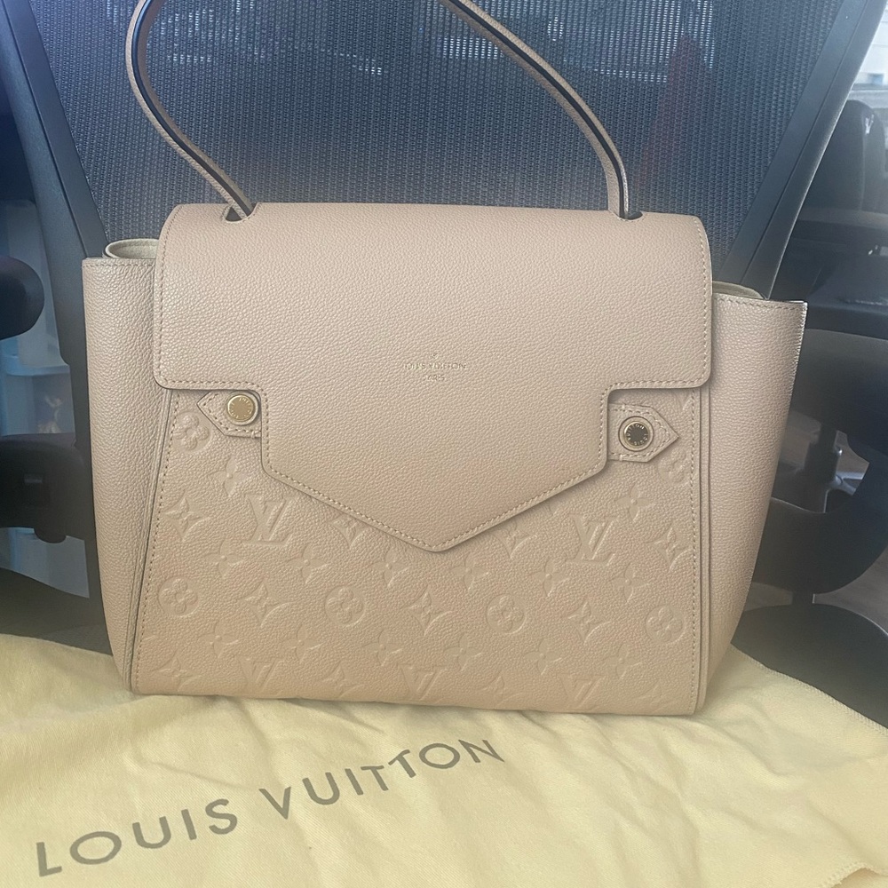 Louis Vuitton Empreinte Trocadero in Dune